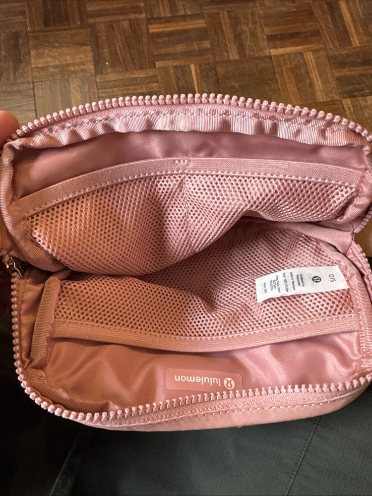 Lululemon  Belt Bag