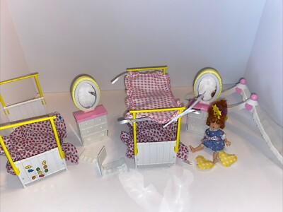 #ad Jakks Pacific Fancy Nancy Bedroom doll replacement pieces $9.09