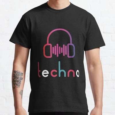 Techno T-ShirtPlay my music dj! Music techno rave design Classic T-Shirt