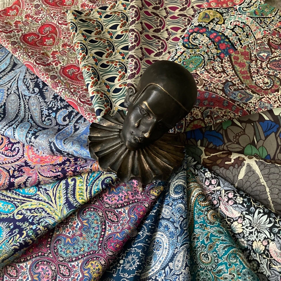 Liberty London 💯% Cotton Luxurious Handkerchief Hankie Pocket Square 🇬🇧