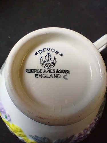 16 pcs George Jones & Sons England Devon Crescent Plates Bowls Cups - Picture 15 of 23