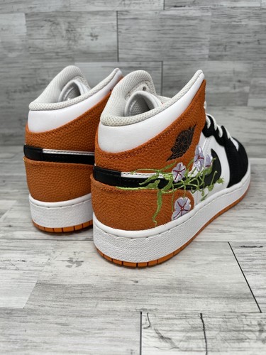 Nike Air Jordan 1 Mid Starfish Flowers (GS) DQ8390-100 Size 6.5Y/8W | eBay