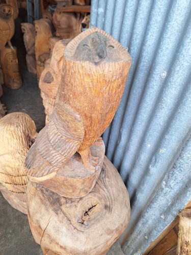 KETTENSÄGE SCHNITZEULE GROSSE GESCHENKIDEE ULME HOLZ HAUS GARTEN SKULPTUR KUNSTHANDWERK - Bild 8 von 9