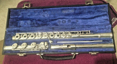 Gemeinhardt 3sh Flute (nice)