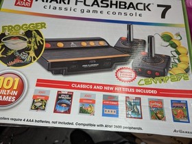 Atari Flashback 7 Classic Game Console 101 Built in Games Space Invaders Frogger