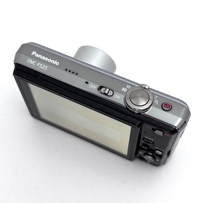 Panasonic LUMIX DMC-FS25 Compact Digital Camera with Battery