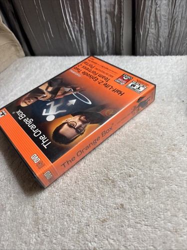 The Orange Box Half-Life 2 PC Game DVD-ROM 2 Disc Set Original Case - Picture 6 of 9