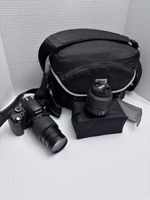 Nikon DX Digital SLR Black camera w Lens Bag and parts