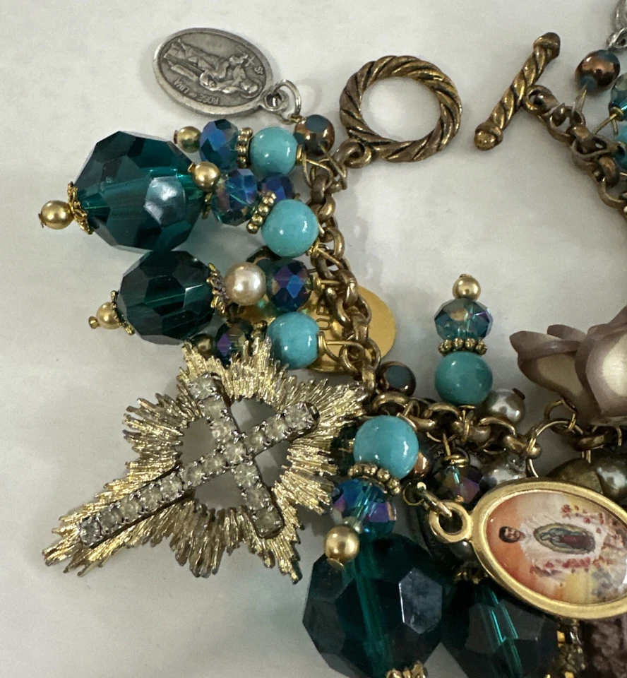 Pulsera hecha a mano con dije, tema religioso, santos, 7 pulgadas, se adapta a muñecas más pequeñas Foto 4 de 4