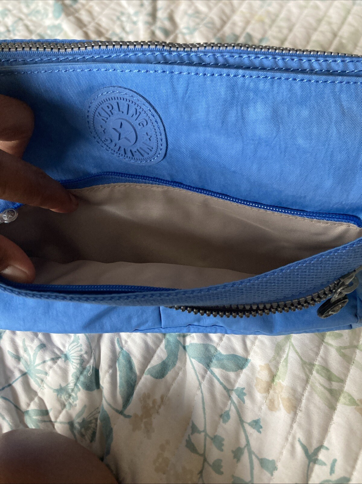 Kipling Crossbody Expandable Adjustable Messenger… - image 7