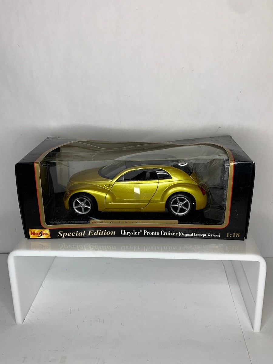 Maisto Chrysler Pronto Cruizer Original Concept PT Cruiser 1:18