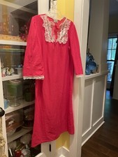 Ladies Spotlight Nylon Gown M