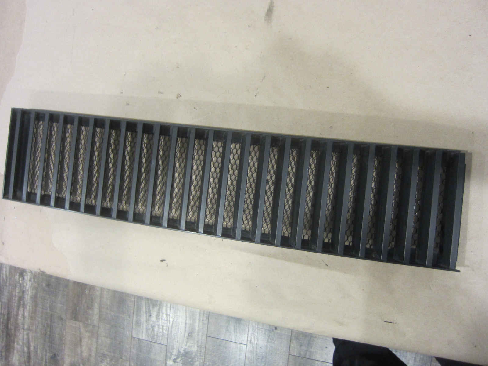 Ferrari Testarossa LH Side Engine Cover Top Grille Part# 61500100