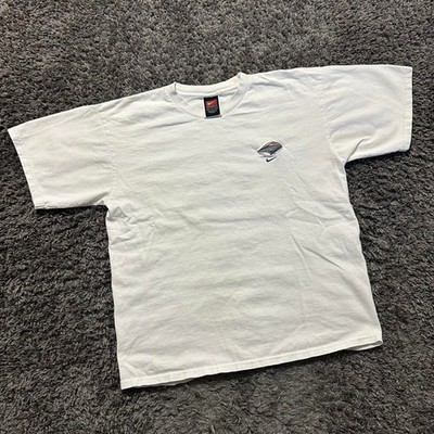 Vintage Y2K Nike Miami Hurricanes Size M Embroidered Swirling Ibis Logo T-Shirt