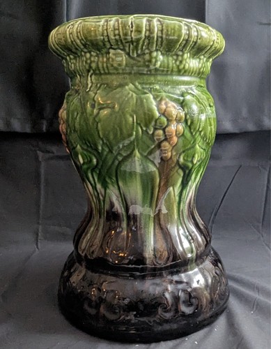 Antique Majolica Pottery Jardiniere Pedestal Base -  Grape & Leaf Motif - Picture 10 of 24