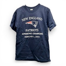 Vintage New England Patriots Super Bowl Champions T-Shirt 2004 Size Medium