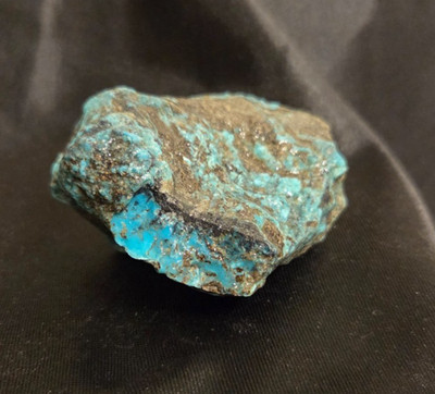 HIGH QUALITY   TURQUOISE KINGMAN  ROUGH 97 GMS