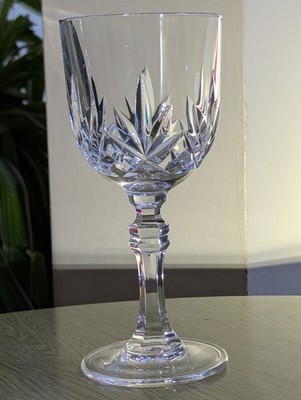 RCR Kristall Weingläser 15,5cm / 6 1/4'' unbenutzter Zustand Top Beispiele 