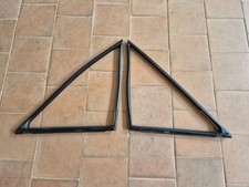 Audi 80 B1 Right And Left Window Glass Rubber Seal Pair 823845118a 823845117a