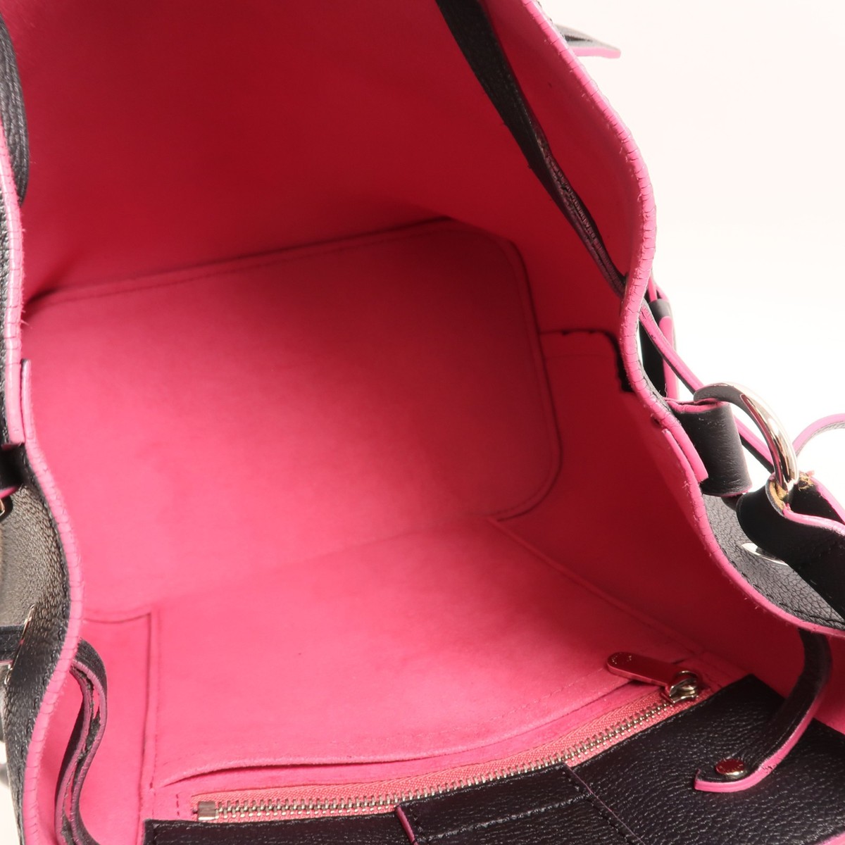 LOUIS VUITTON LV SHW Lockme Bucket Shoulder Bag M54677 Calfskin