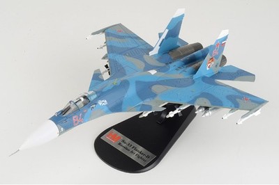 HA6407 Hobby Master Su-33 Flanker-D 1/72 Model Red 84 Russian Navy 279th KIAP,
