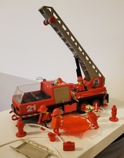 Playmobil Feuerwehrauto 1739 Leiterwagen Löschfahrzeug mit viel Zubehör