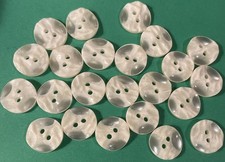  23 NEW UNUSED 9/16  WHITE PLASTIC 2-HOLE NOVELTY CRAFT BUTTONS-Z206