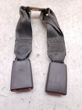 1998 Toyota Camry Le Passenger Side And Center Rear Belt Buckle Assembly