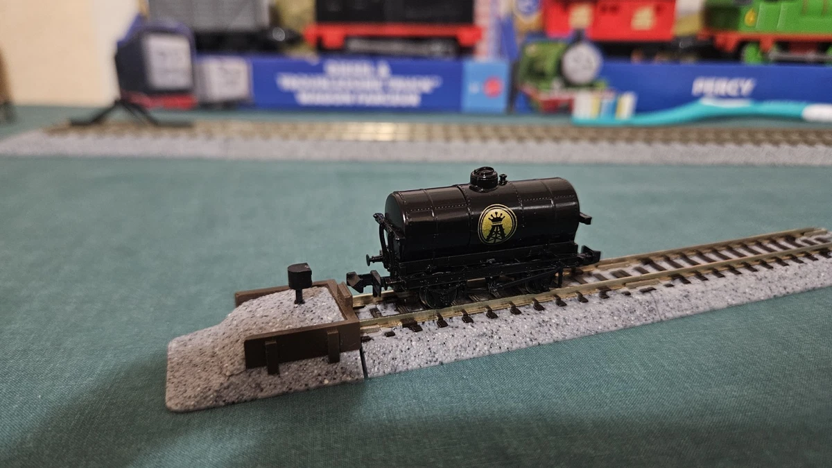 25+ Bachmann N Scale Model Railroad Freight Cars for sale