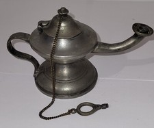 Lampe à Huile Couvercle Charnière Etain 95% 16 x 9 x 7 Cm - 280 Grs Vintage 