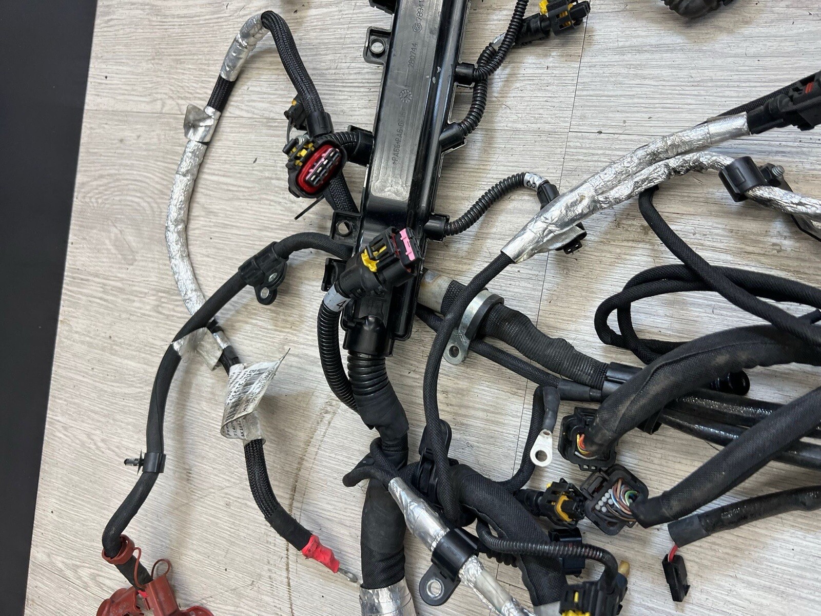 15-19 Ferrari 488 Engine Motor Wire Wiring Harness