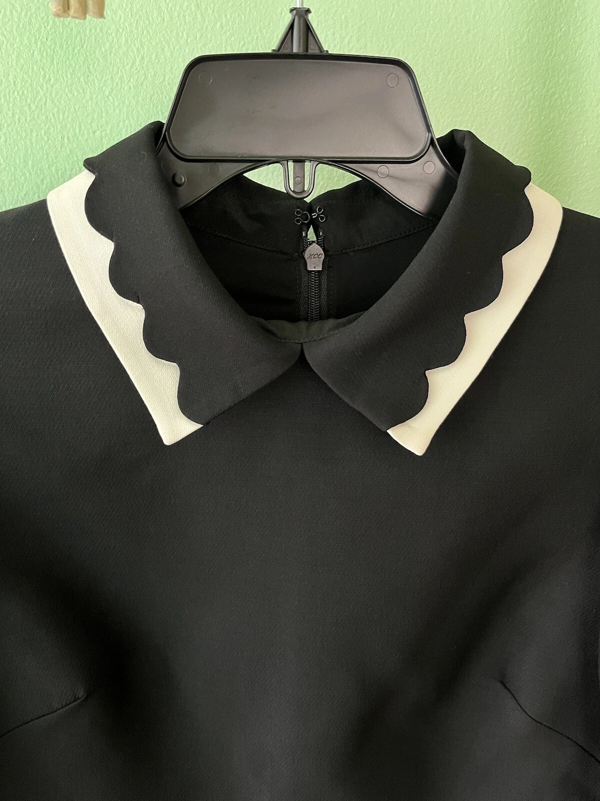 Abito couture crepe nuovo con etichette Valentino Garavani con finiture a ballop L S 8 US 44 IT