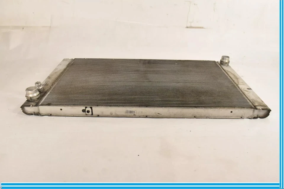 05-09 奥迪 A8 Quattro S8 发动机水冷散热器 4E0121251F 原始设备制造商 — 第 4/4 张图片