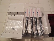 FOUR BRAND NEW 1759 CUTCO CLASSIC TABLE KNIVES IN BOX WITH TRAY