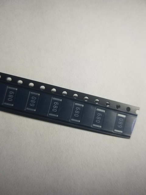 Резистор 680 smd