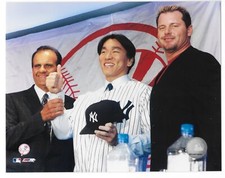Archivo de fotos HIDEKI MATSUI 8x10 conferencia de prensa con Joe Torre Roger Clemens MLB