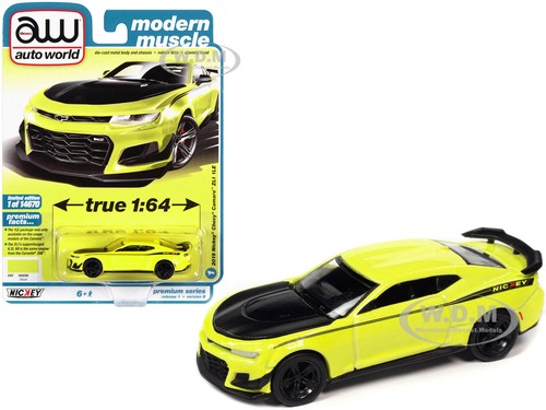 2019 CHEVROLET CAMARO NICKEY ZL1 1LE YELLOW 1/64 CAR AUTO WORLD 64352-AWSP094 B - 第 1/2 張圖片