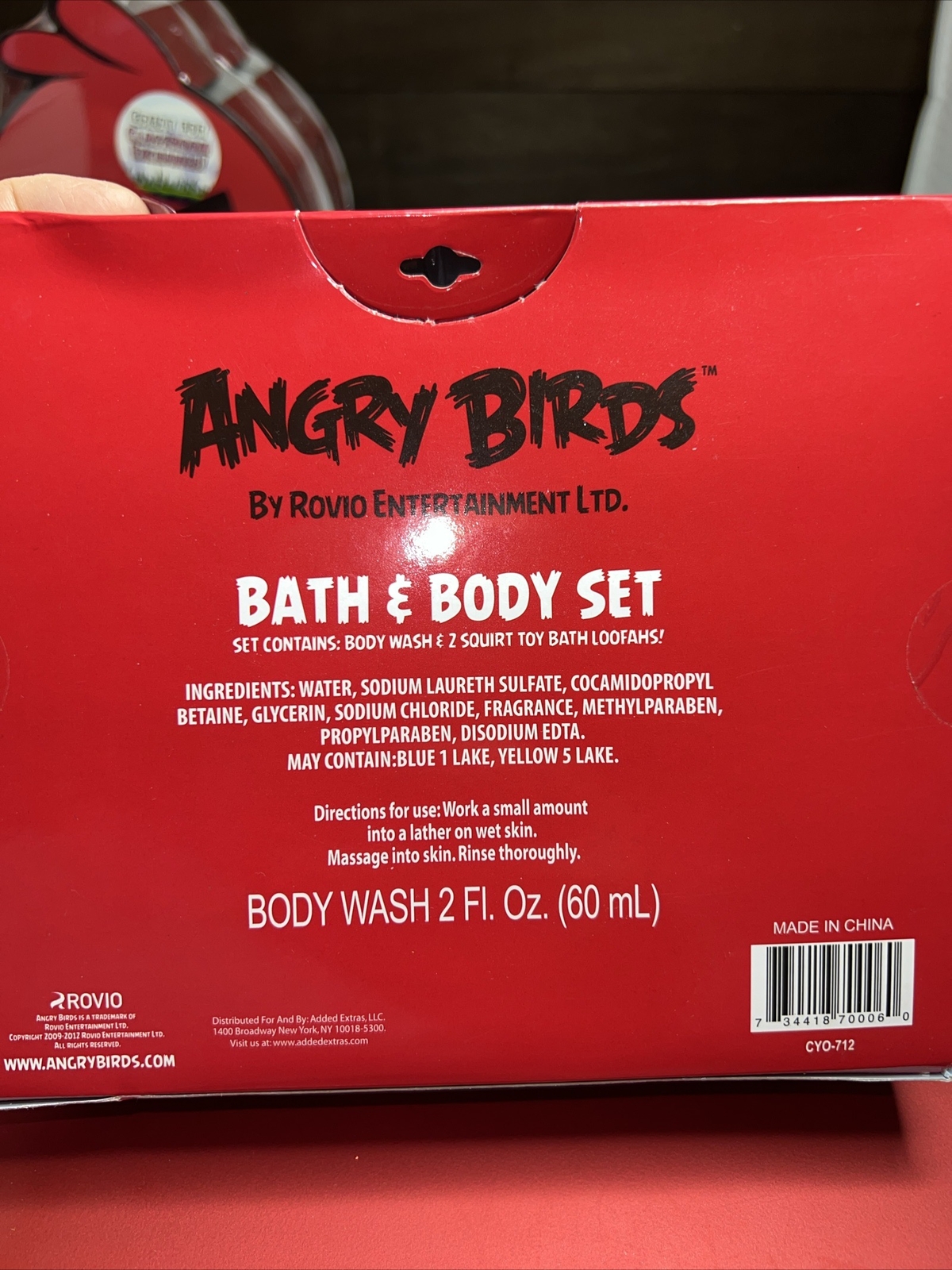 ANGRY BIRDS BATH & BODY SET 2012 NEW SEALED 2 SQUIRT BATH TOY LOOFAHS
