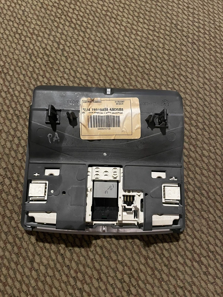 Lincoln Navigator 2007-2008 consola aérea domo luz mapa lámpara de lectura negro Foto 4 de 4