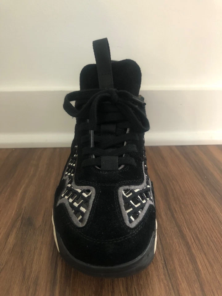 Chanel Black Suede & Fabric Interlocking Shoe Size 38 G37126 - Image 4 of 4