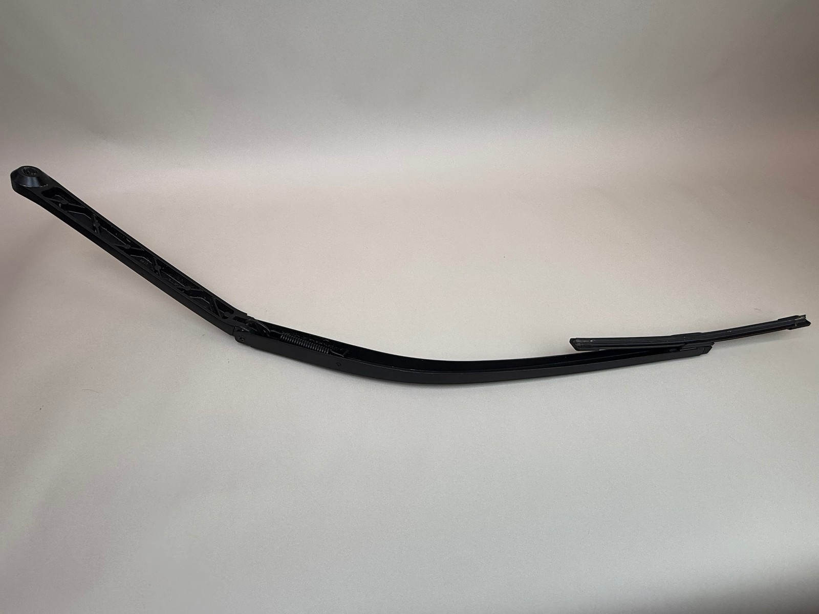 McLaren 570S 2016-2021 Right Wiper arm P/N 13A5861CP