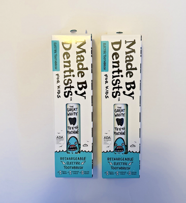 #ad Made by Dentists Kids#x27; Shark Electric Toothbrush w 3 Brush Heads LOT OF 2 $19.79