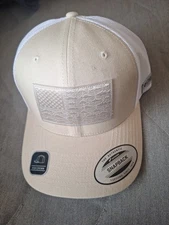 Columbia PFG Unisex S- M Base Ball Cap Fish Flag Yellow Flexfit Mesh Fitted Hat