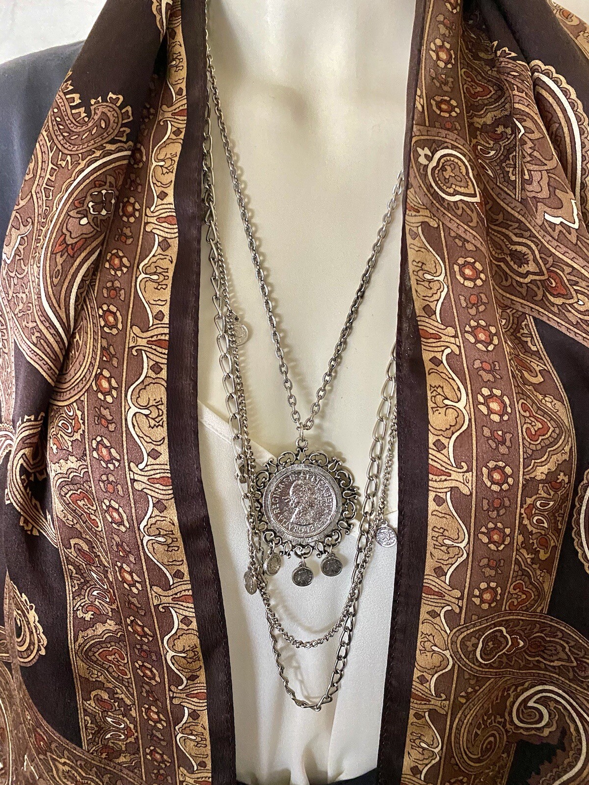 Unsigned GOLDETTE Multi-strand Silver Pendant Nec… - image 6