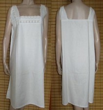 WEISSES NACHTKLEID - UNTERKLEID - SPITZE - LEINEN/COTTON - ANTIK - GR. S - M