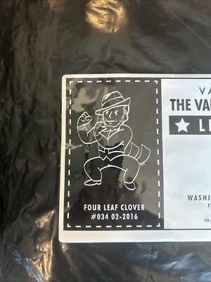 Fallout Vault Boy Tee of the Month Four Leaf Clover Ltd Ed T-Shirt #34 Med 2016
