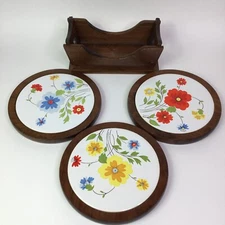 Vintage Floral Certain Tile/ Wood Trivet Set Of 3 With Wood Holder 7” Diameter 