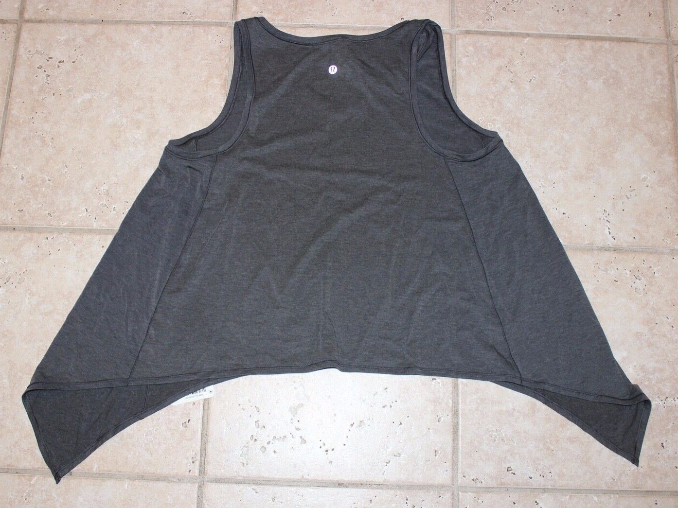 NWT Lululemon Womens Size 6 Watch Me Flip Tank Top image 2