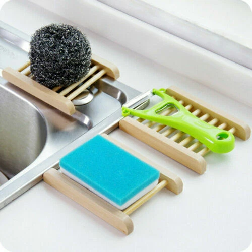 Set di accessori da bagno in legno