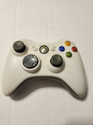 Microsoft B4F-00014 Xbox 360 Wireless Controller - White Untested No Back Cover